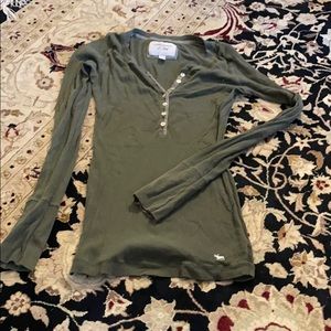 Knit long sleeve shirt